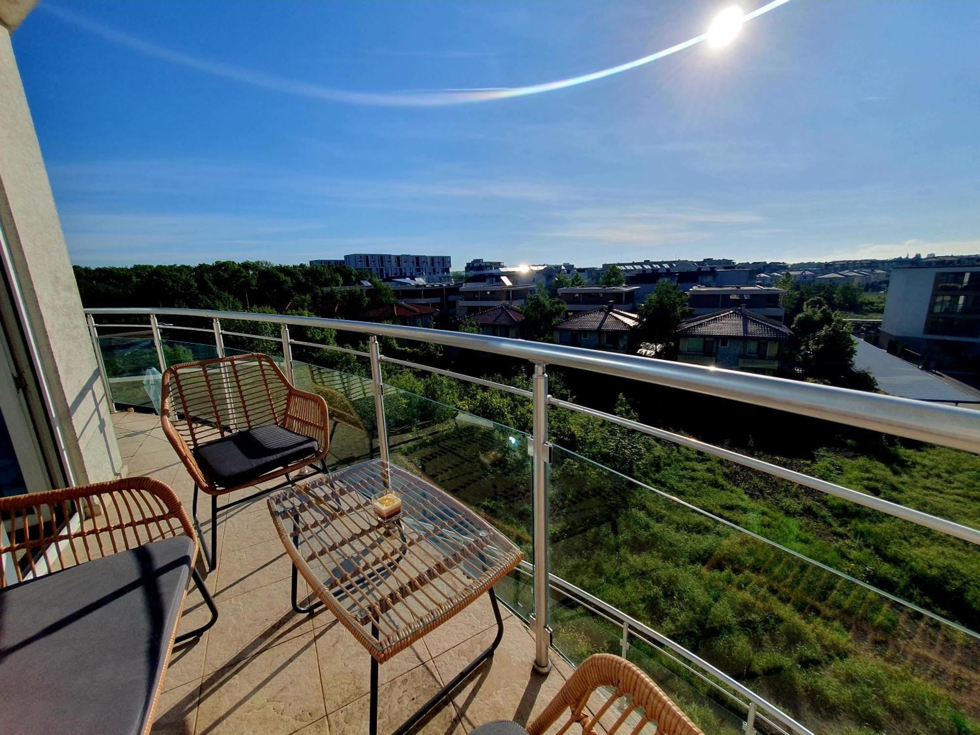 Elena'S Lux Aparthotel - Town & Sea View - Atlantis Spa Sarafovo Exterior photo
